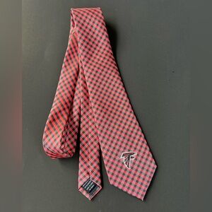 Atlanta Falcons Gingham Tie, 100%polyester, with team logo, like new!